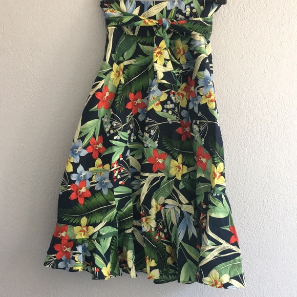 Hawaiian Floral Print Skirt - Picture 2 of 6